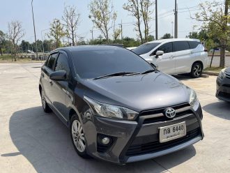 TOYOTA YARIS 1.2cc